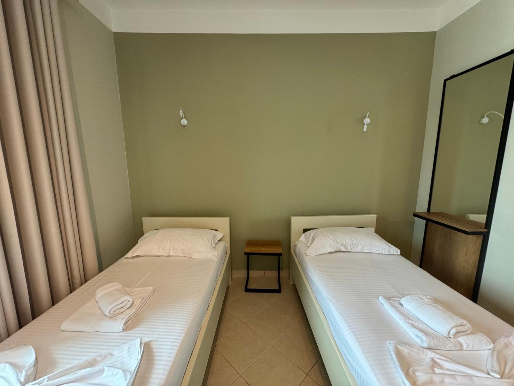 Hotel Cekodhima Radhimë المظهر الخارجي الصورة