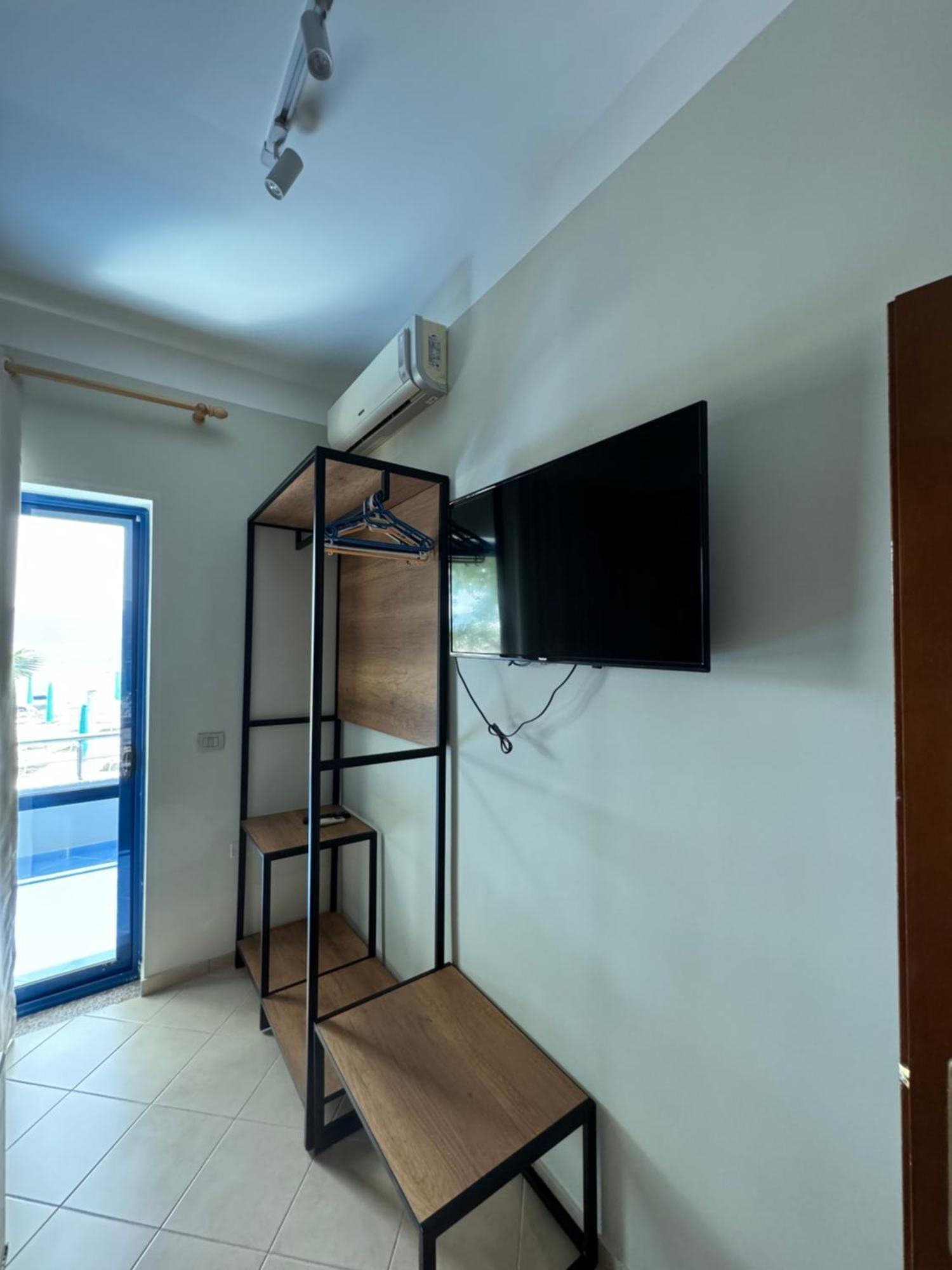 Hotel Cekodhima Radhimë المظهر الخارجي الصورة
