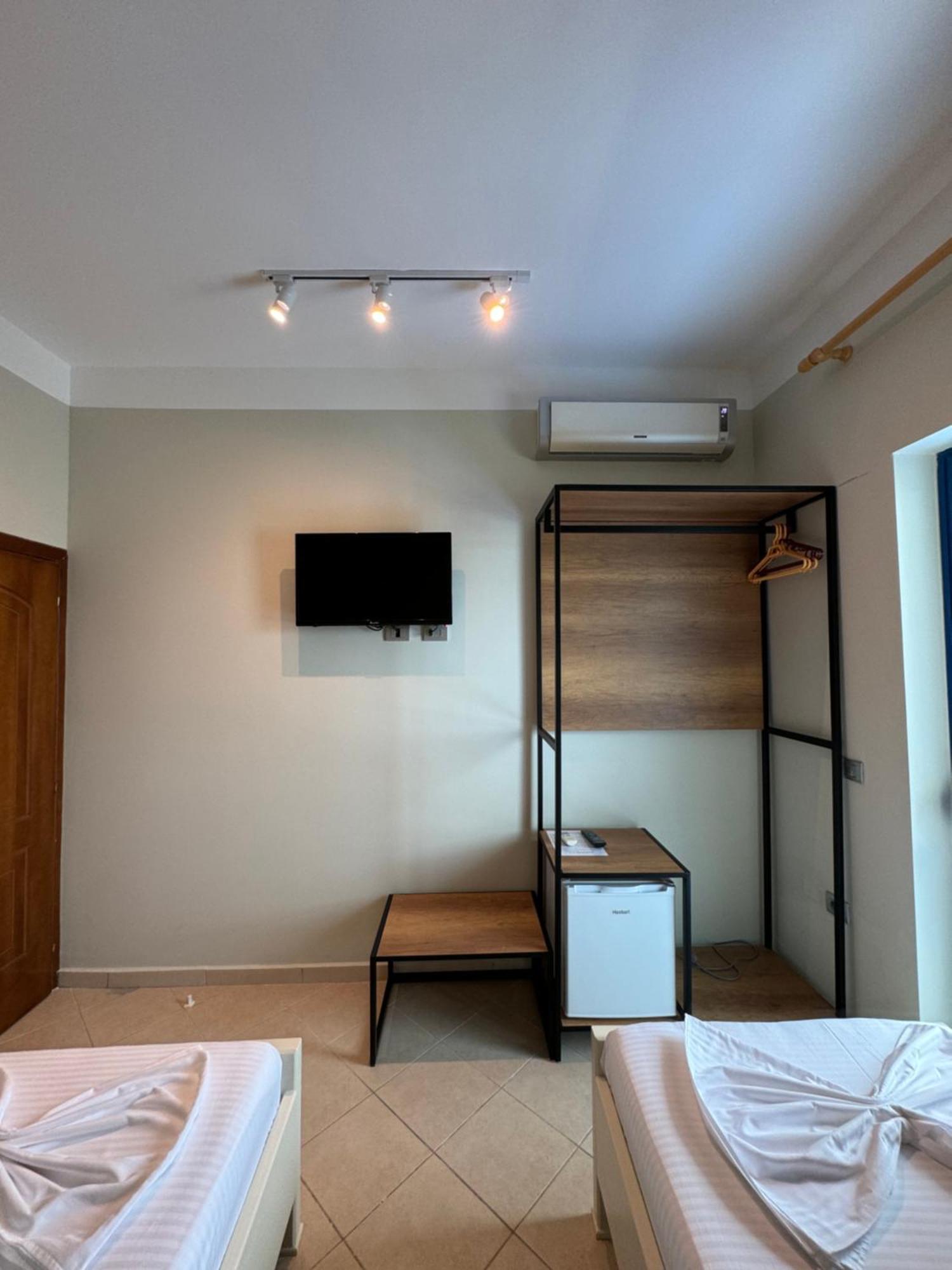 Hotel Cekodhima Radhimë المظهر الخارجي الصورة