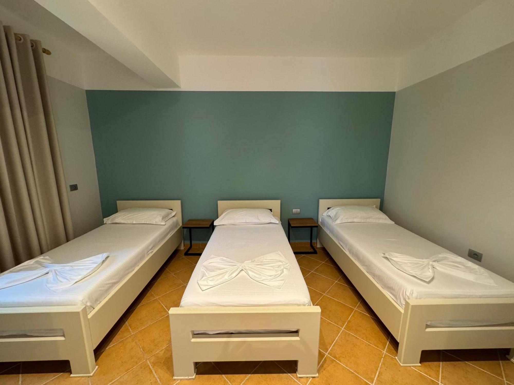 Hotel Cekodhima Radhimë المظهر الخارجي الصورة