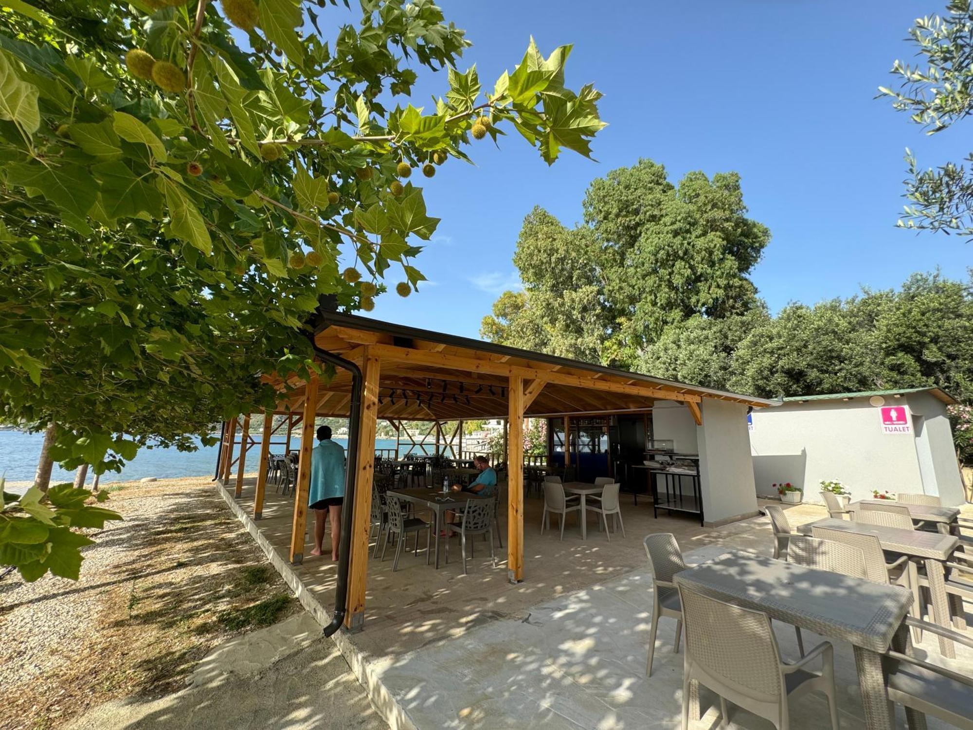 Hotel Cekodhima Radhimë المظهر الخارجي الصورة
